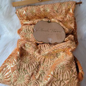 Pumpkin Themed Plush Throw Blanket
